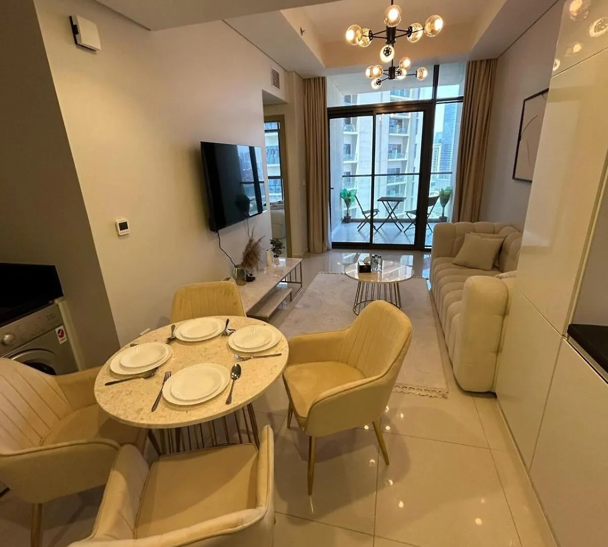 Modern 2Bhk Apartment With Stunning City Views Dubai